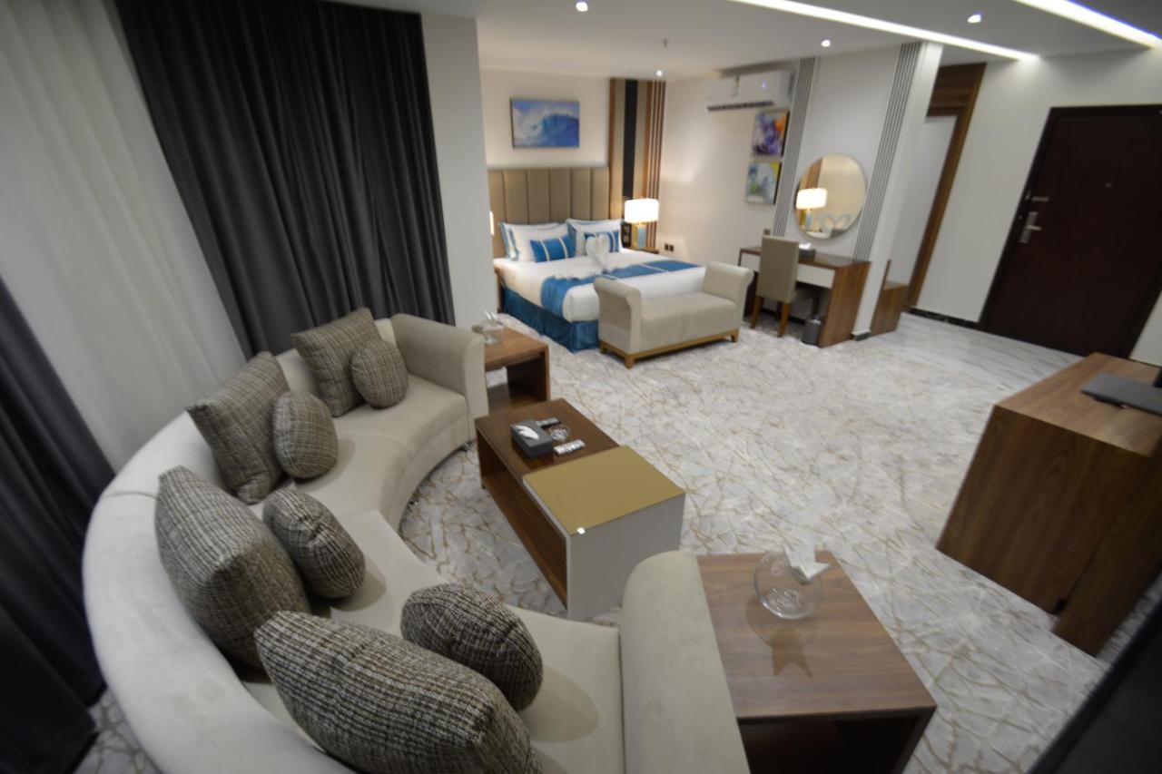 Golden Bujari Hotel - Diyafa Khamis Mushait Eksteriør billede